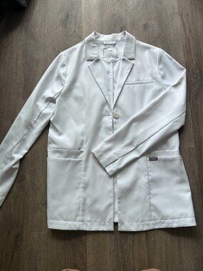 FIGS - Bellevue Short Slim Lab Coat - Womens